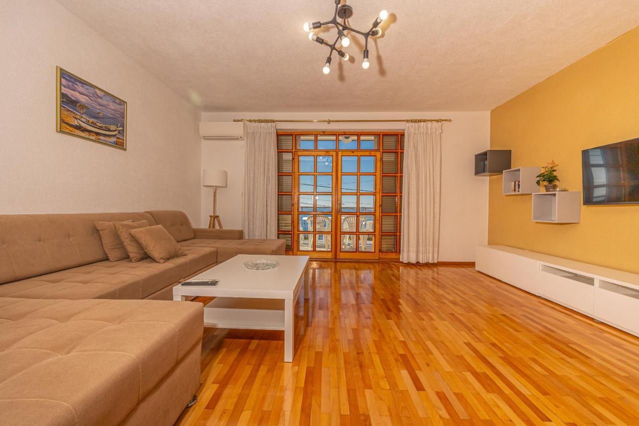 Apartments Francoise Crikvenica Dış mekan fotoğraf